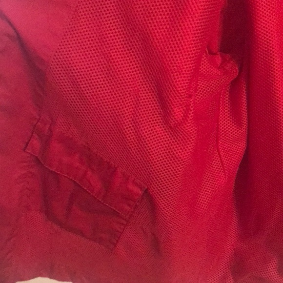 Red Tommy Hilfiger fall jacket / windbreaker - Picture 5 of 6
